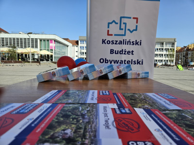 Na stoisku można było otrzymać gadżety Koszalińskiego Budżetu Obywatelskiego.